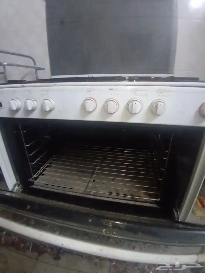 للبيع فرن 5 عيون 1