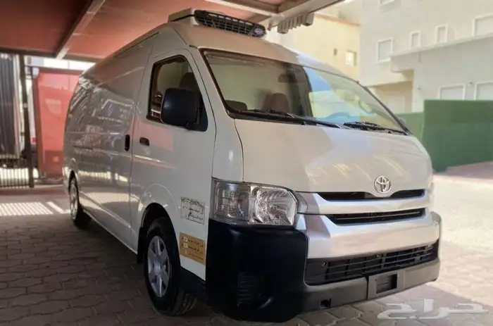 سيارات دينات باصات مبردة بالسائق 1