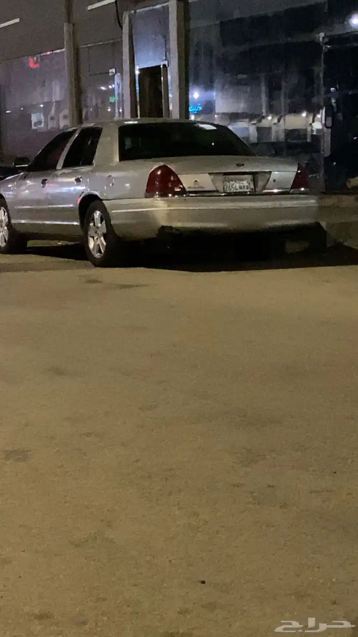 فورد فكتوريا استخدام سعودي موديل2004 1