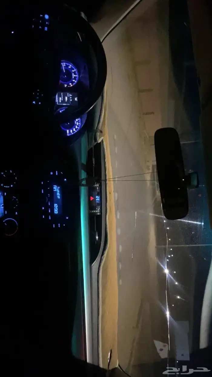 هايلوكس 2016 قير عايدي فل كامل غمار تين الموتر نظيف 22