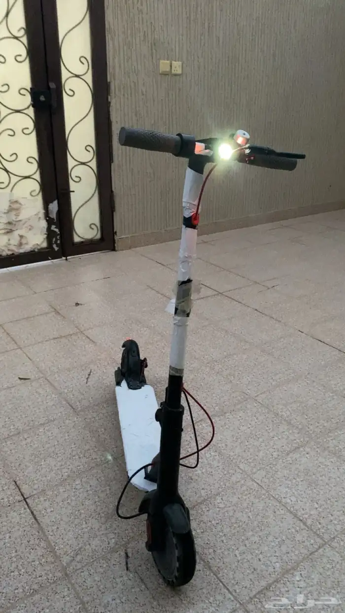 اقبل بدل سوني فور وا شاشه 1