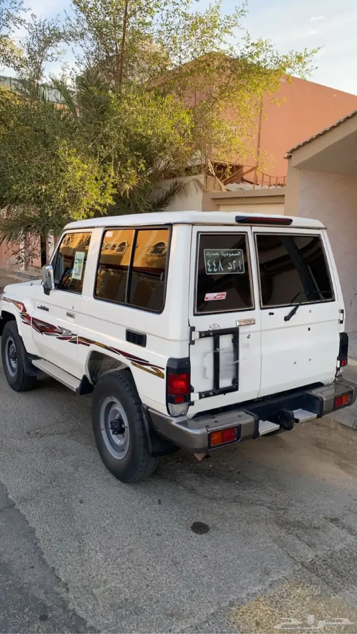 اعرض جيب لربع موديل 18 ملاحظه للبدل بجيب لكزز يفضل اسود 2