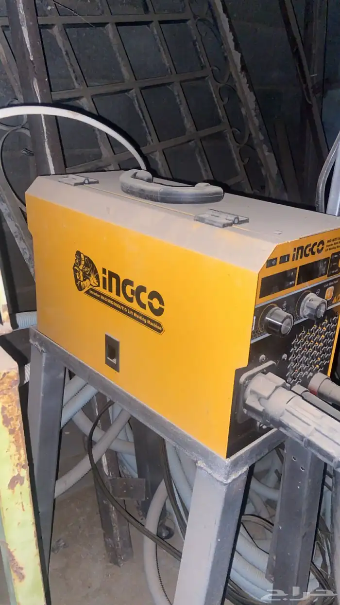 مكينة لحام INGCO 0