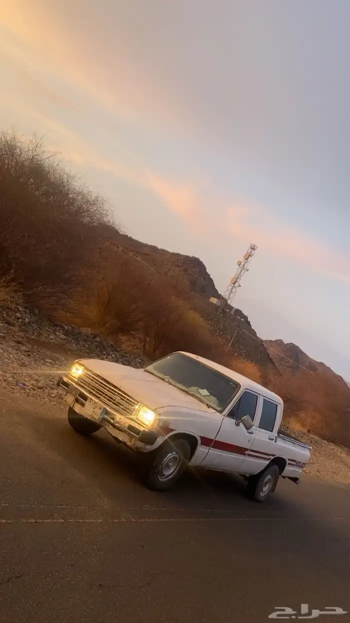 للبيع هايلكس 82 2