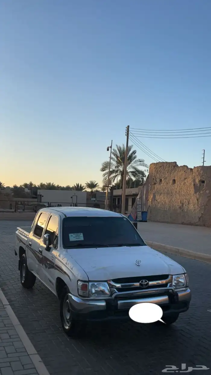 هايلكس 2005 مسيومة 20 الف وارغب بالبدل بسيارة تاكسي نظيفة 1