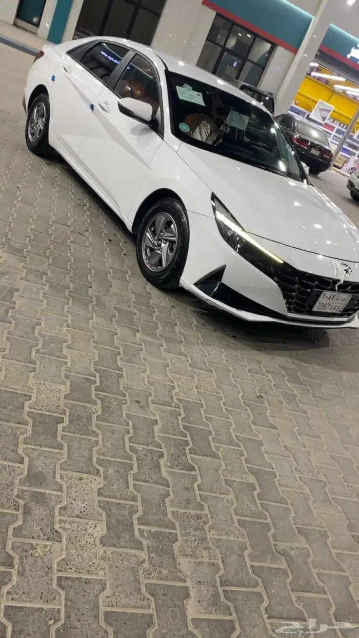 النترا افانتي موديل 2021 وكاله ماشيه 61000مكينه الموتر شرط 7