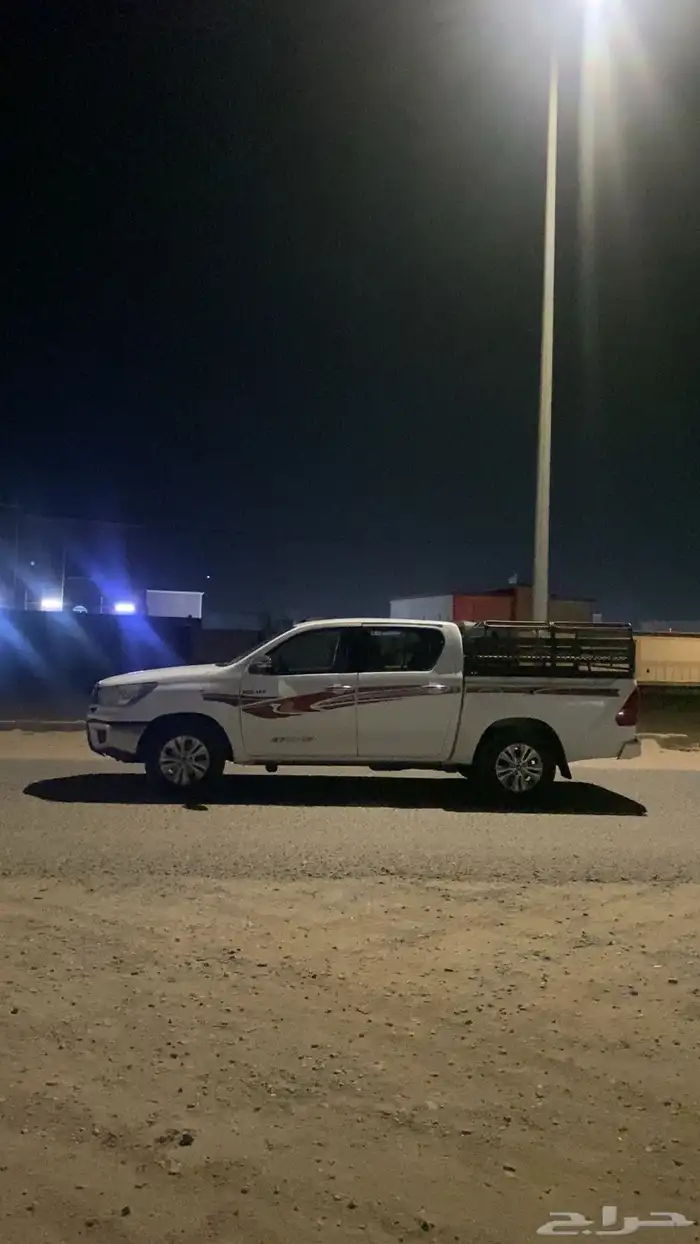 هايلوكس 2016 قير عايدي فل كامل غمار تين الموتر نظيف 12