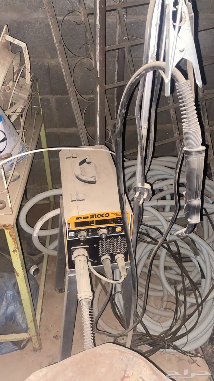 مكينة لحام INGCO 2