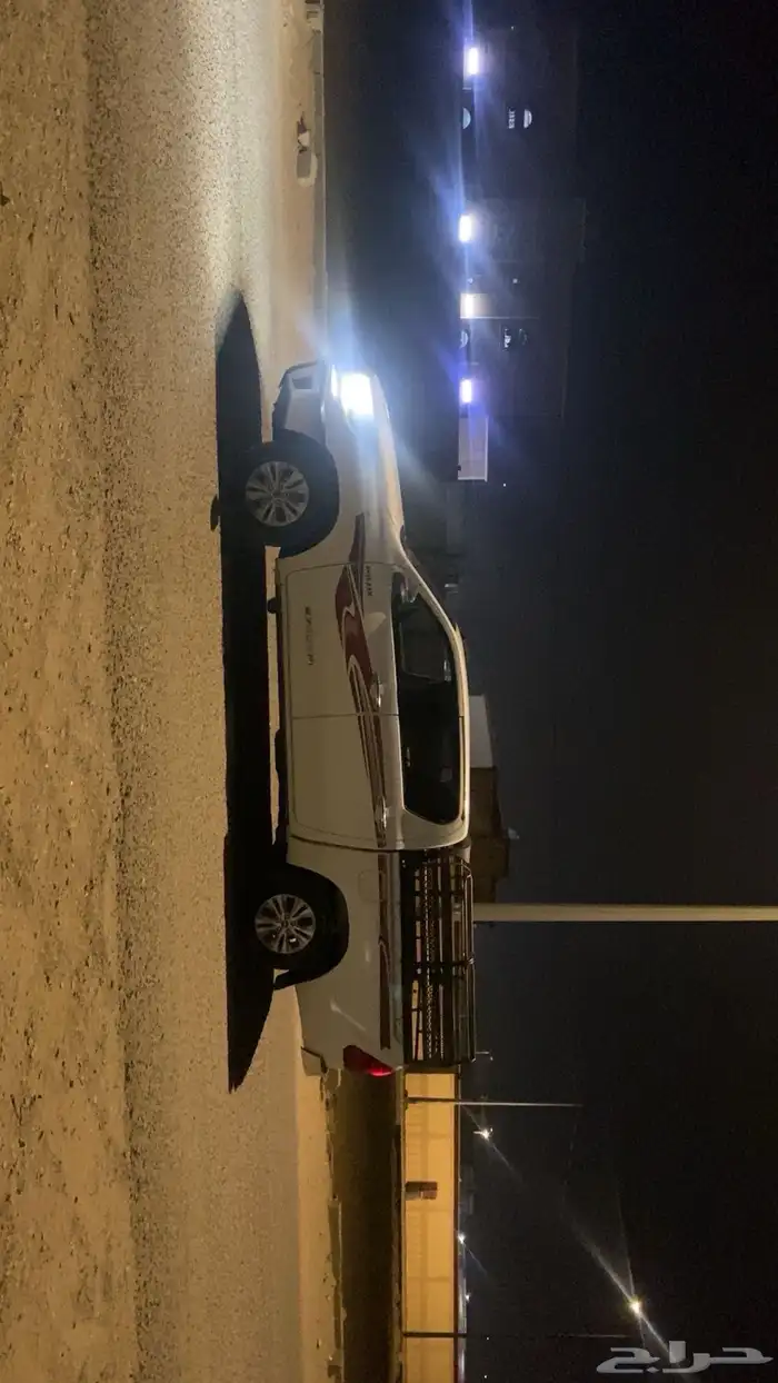 هايلوكس 2016 قير عايدي فل كامل غمار تين الموتر نظيف 3