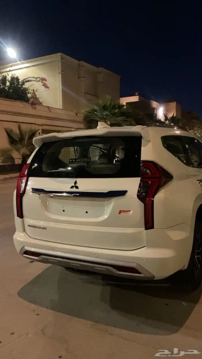 ميتسوبشيي 10