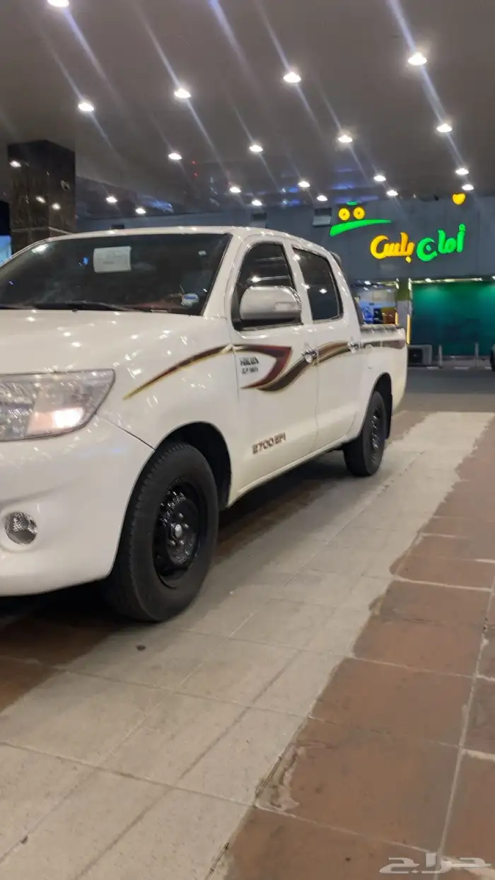 هايلكس للبيع 2012 1