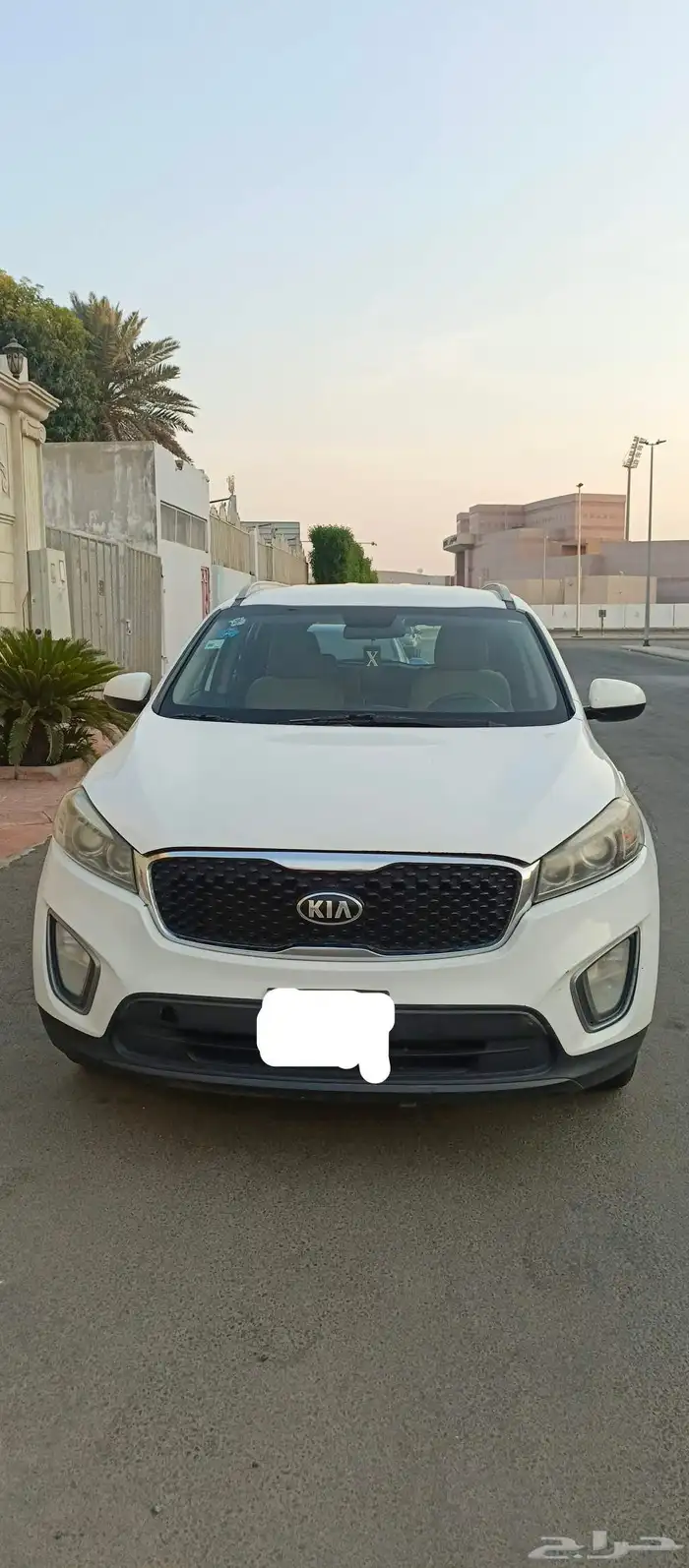 للبيع سياره كيا سيرنتو 2015 استخدام وممشى جديد 0