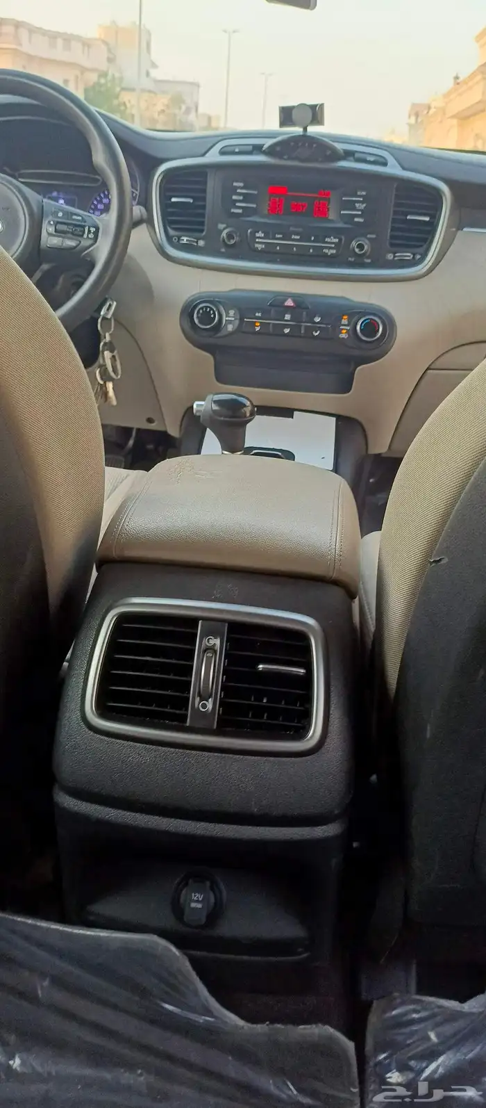 للبيع سياره كيا سيرنتو 2015 استخدام وممشى جديد 13