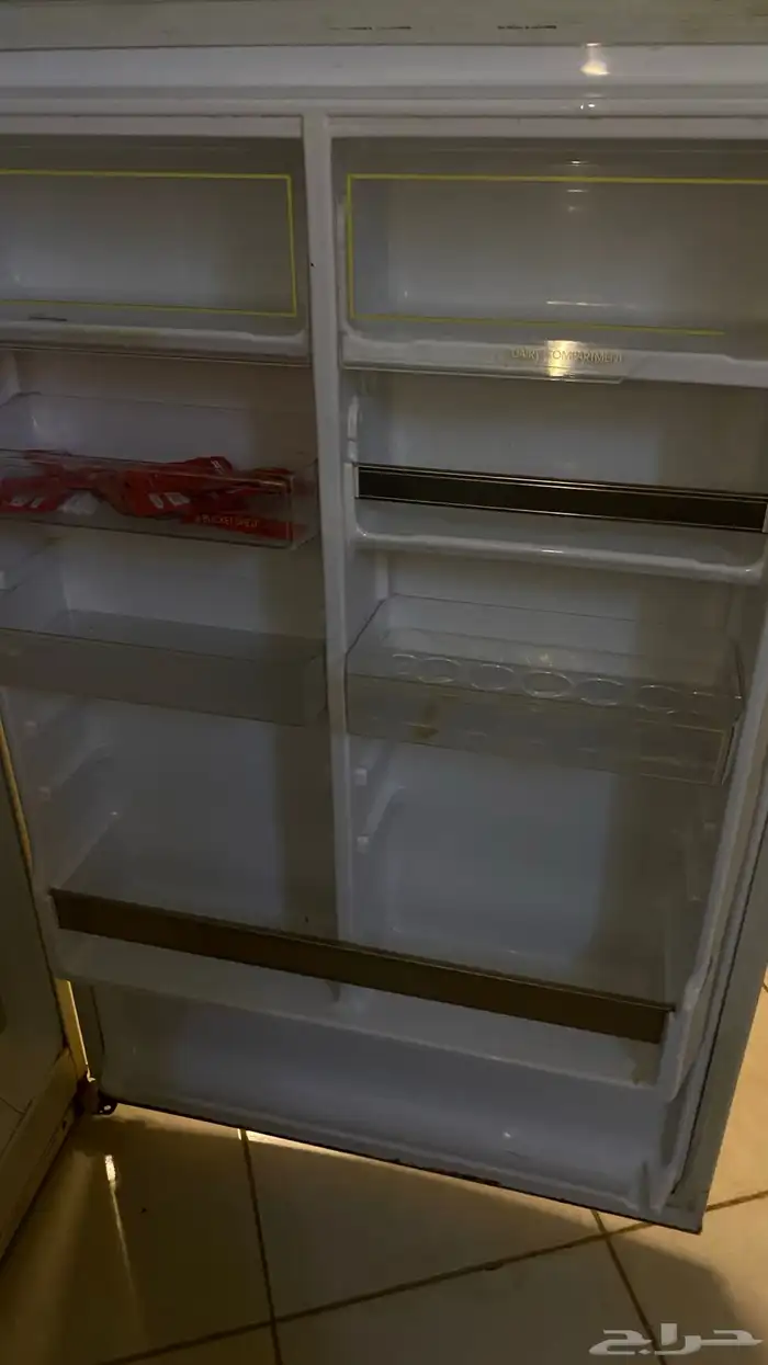 ثلاجه تحتاج صيانات بسيطه صوته مزعج 1