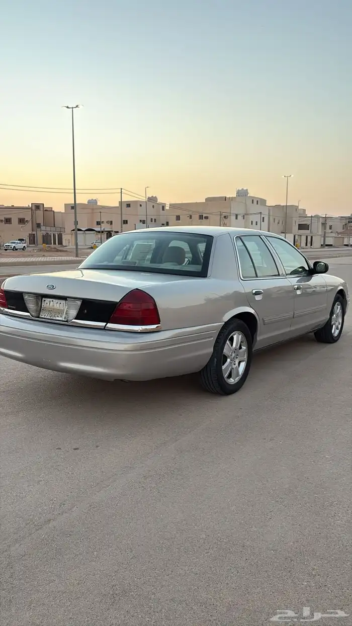 فورد فكتوريا 2