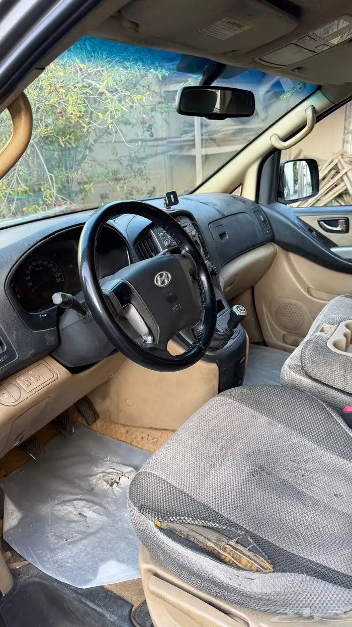 هيونداي H1 2012 قير عادي 1