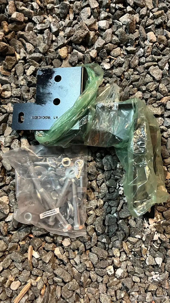 قاعده دعامه هايلكس 0