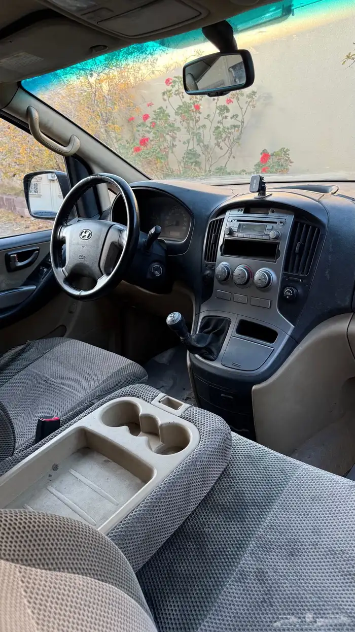 هيونداي H1 2012 قير عادي 5