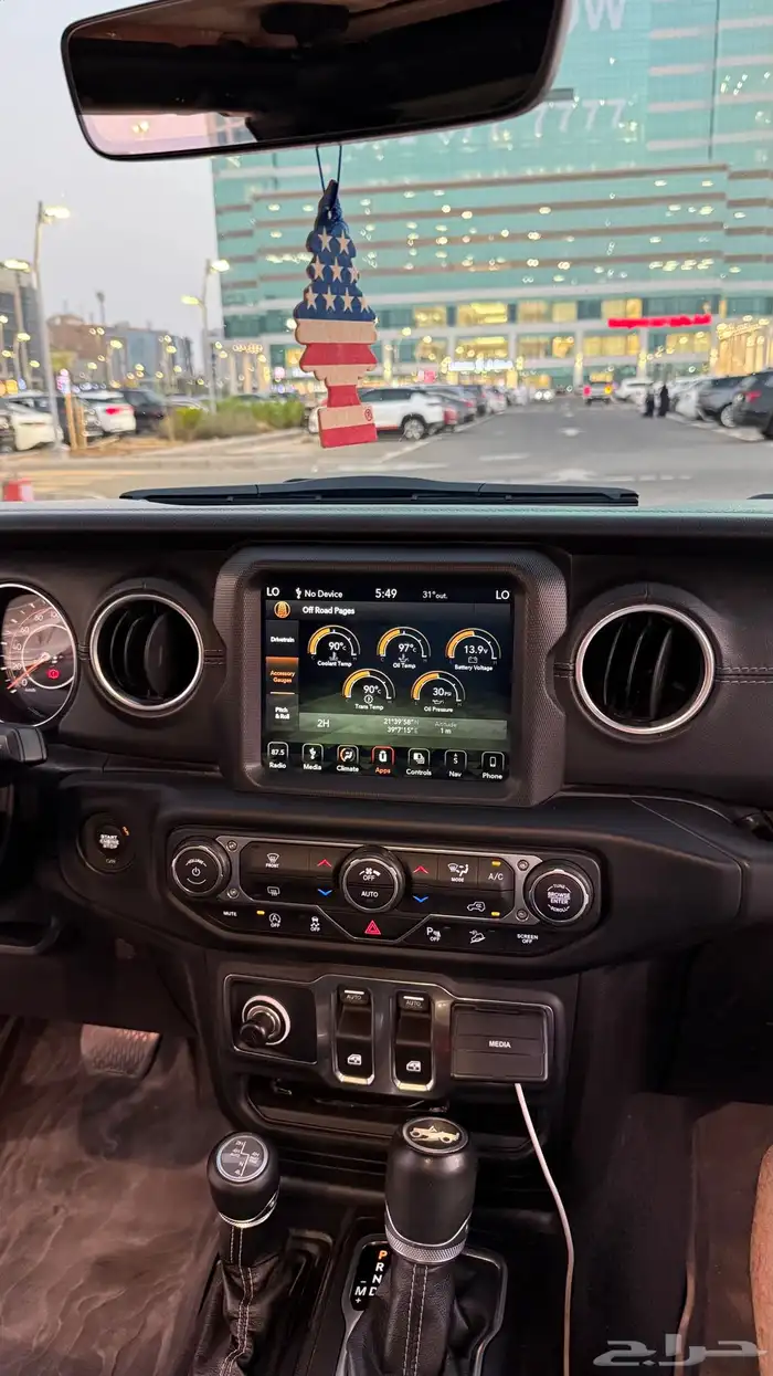 Jeep Wrangler Sahara - 2019 - جيب رانجلر صحارى 9