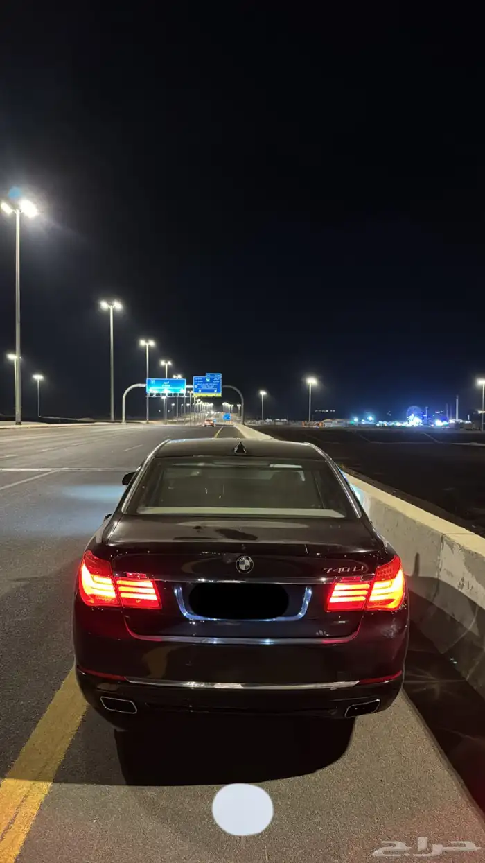BMW 740Li 2