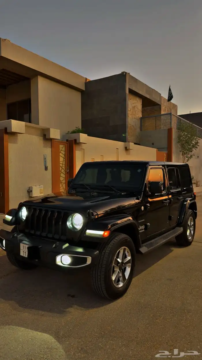 جييب رانجلر صحارى 2021 ( نظييف) V6 16