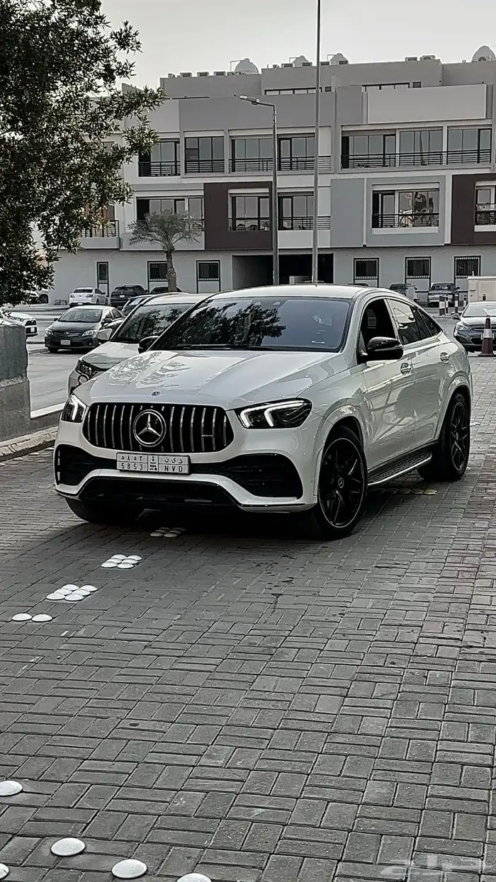 مرسيدس GLE 53 شبه جديد 9
