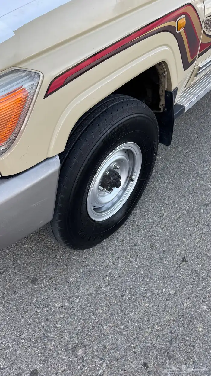 للبيع شاص مخزن 5