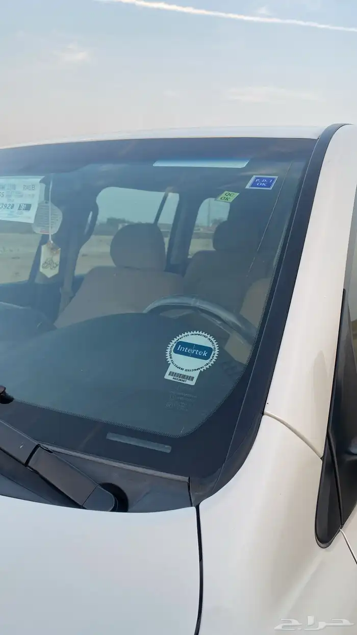 جيب لاندكروزر 2011((مخزن )) 50