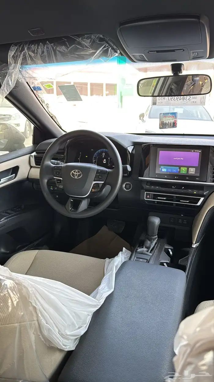 تويوتا كامري E ستاندر بنزين 2025 5