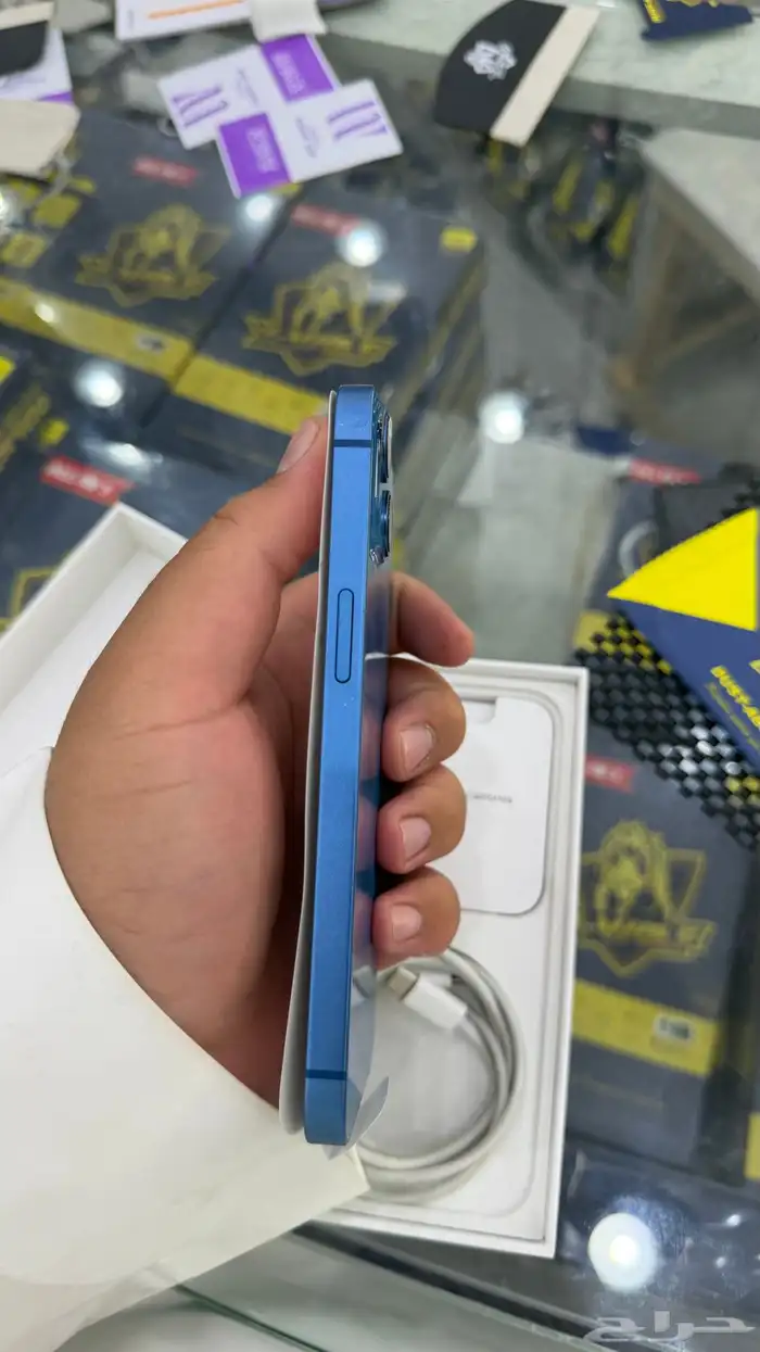 جوال ايفون 13 عادي 128 جيجا 2