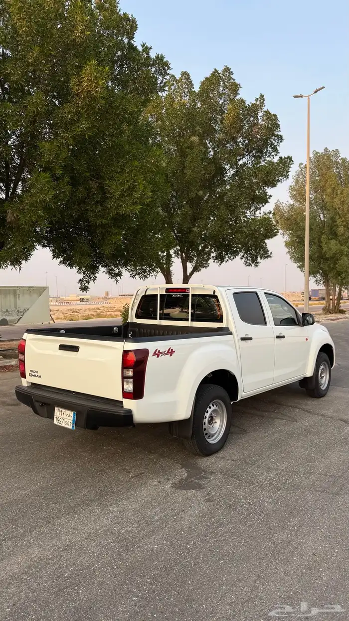 للبيع ايسوزو ديماكس 2025 دبل - عداد 8 الاف 7