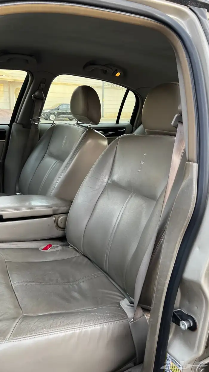 لينكون تاون كار 2009 سيقنتشر ليميتد 12