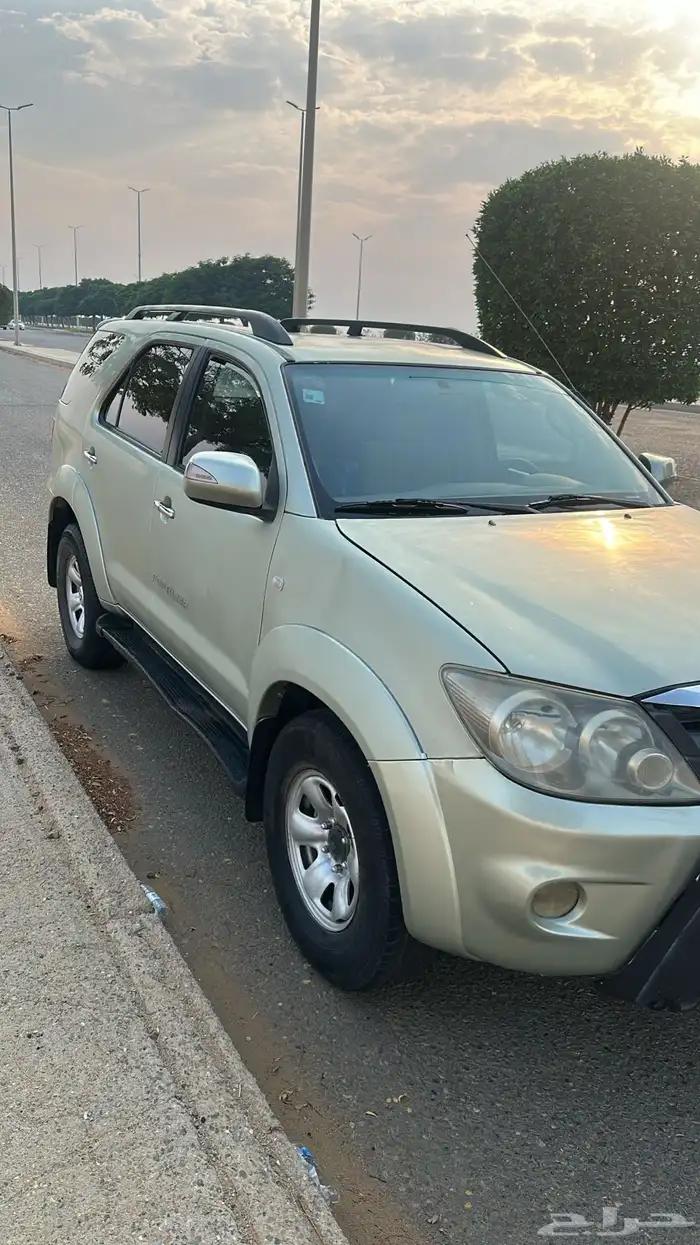 جيب فورتشنر موديل 2007 للبيع مجدد ومفحوص 1