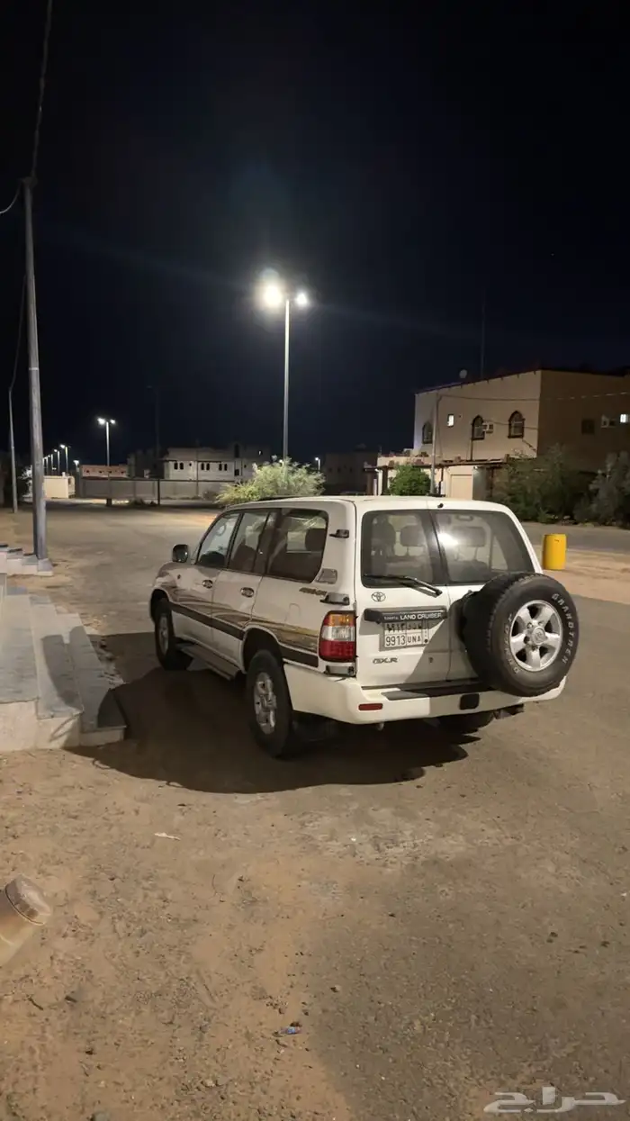 جكسار للبيع موديل 2000 0