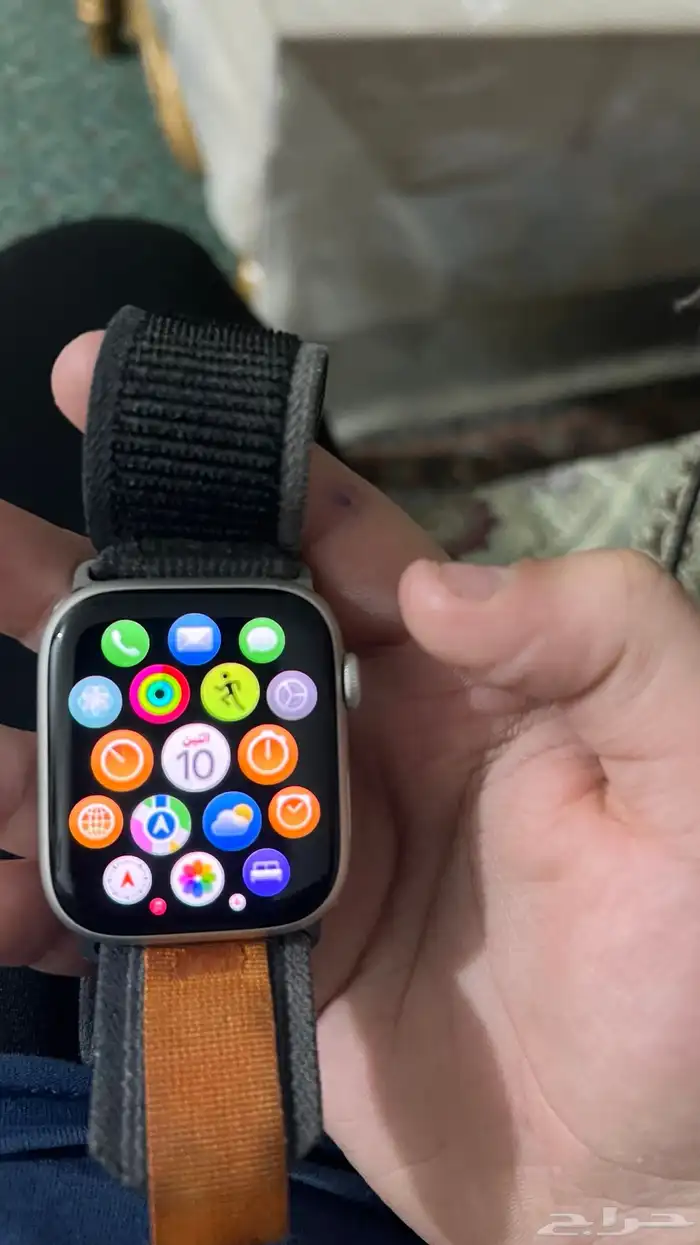 ايفون 15 برو ماكس و ساعه ابل واتش إصدار ثامن 18