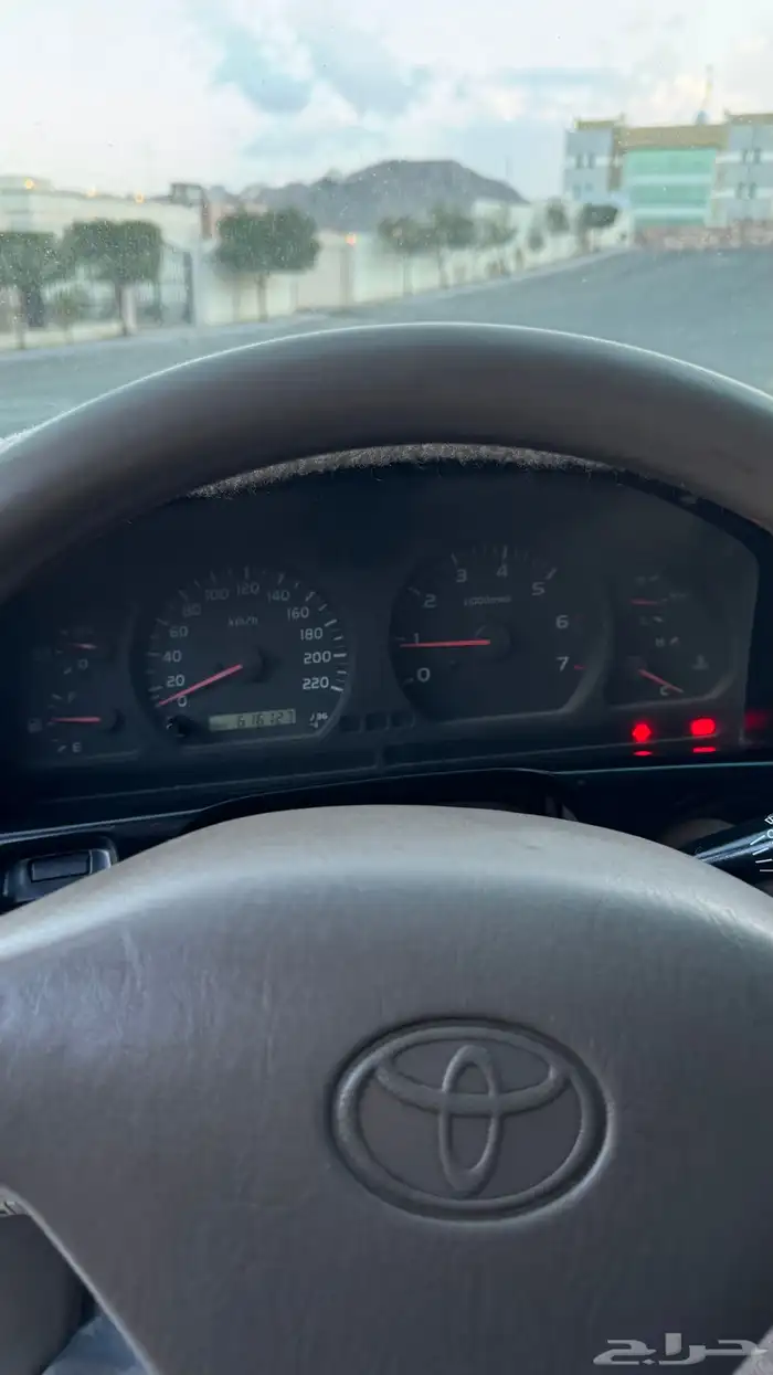 جيب تويوتا 2001. 11