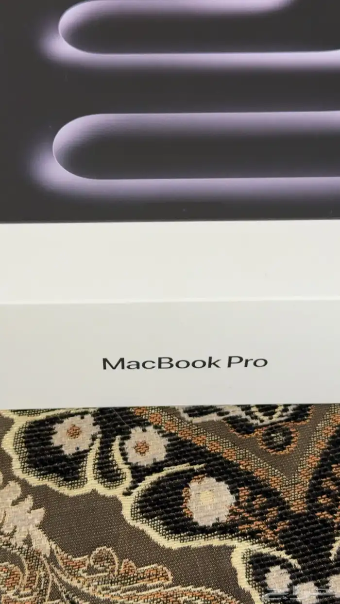ماك بوك برو M4 2