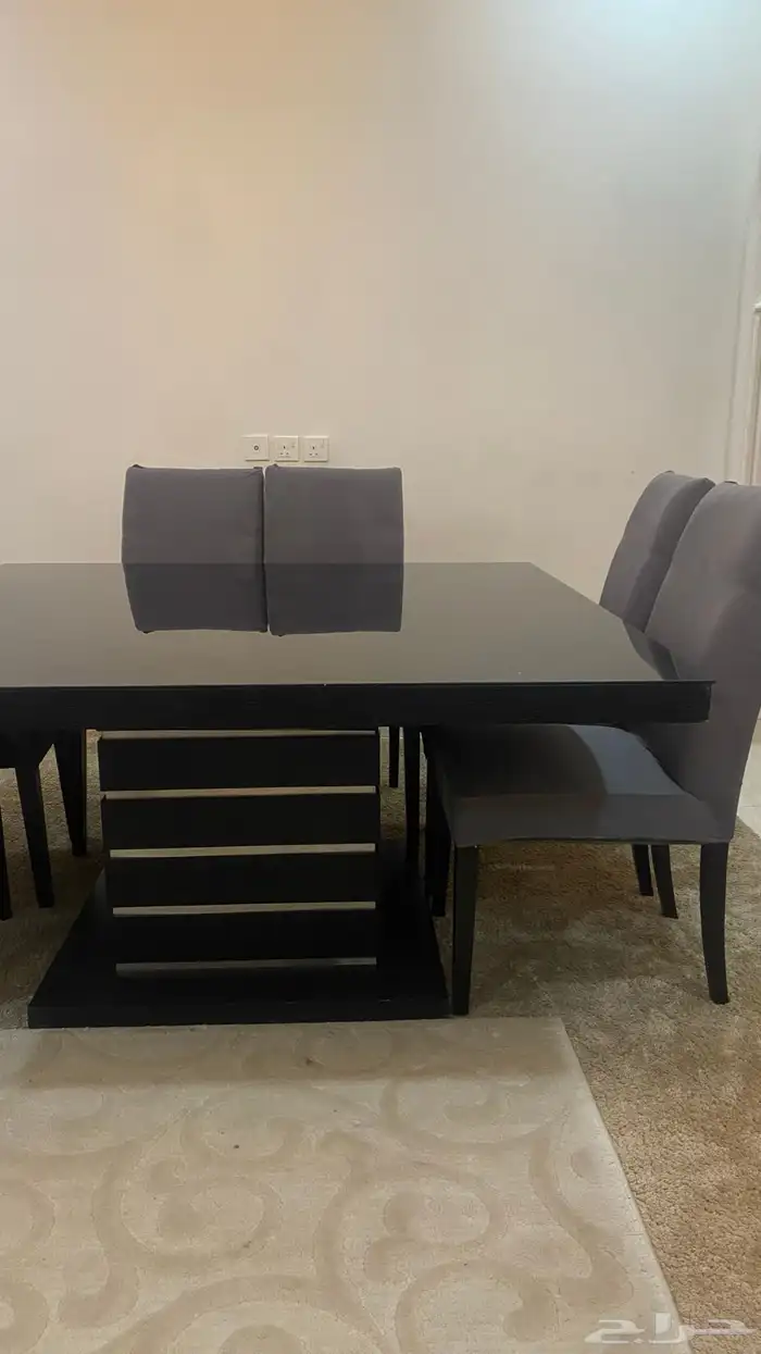 طاولة طعام سفرة للبيع 1
