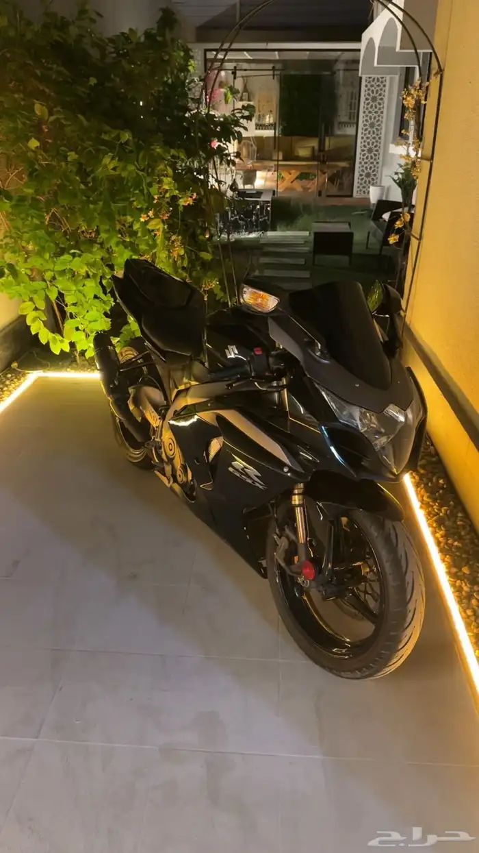 سوزوكي ريس 1000-2010 1