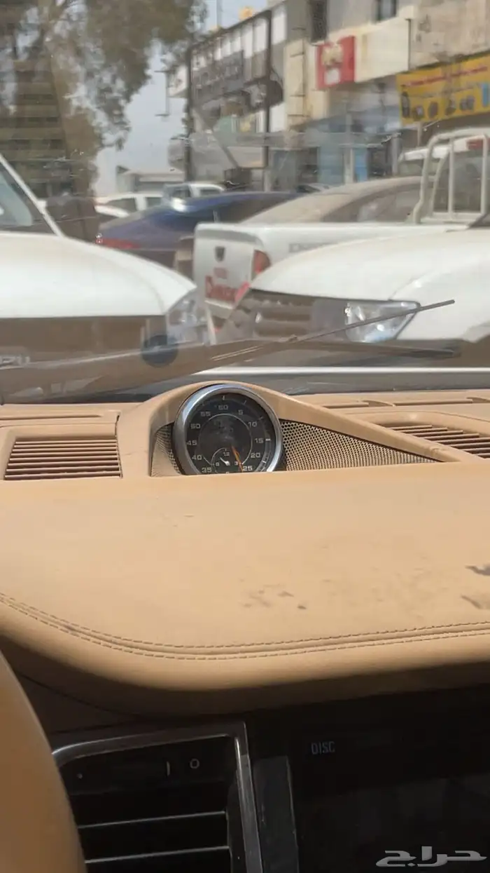 بورش للبيع او بدل 11