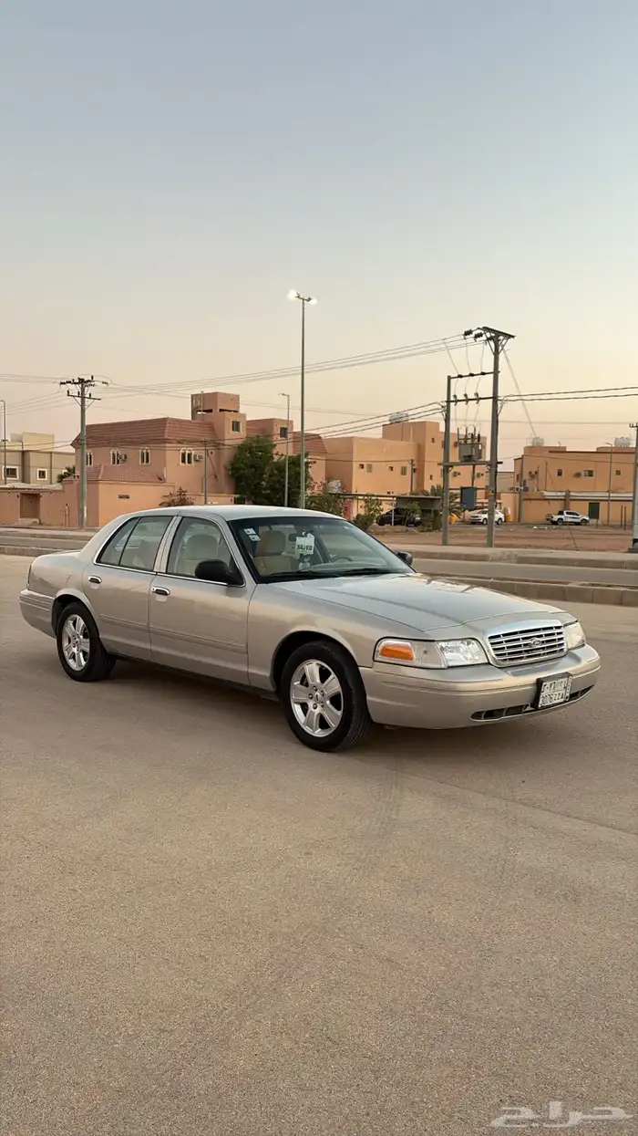 فورد فكتوريا 1