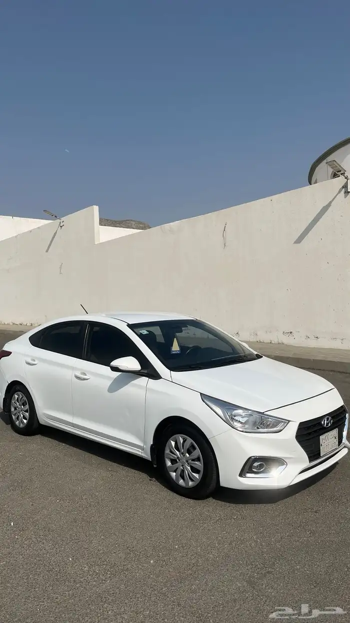 هيونداي اكسنت 2019 ابيض نظيفه تماتيك 2