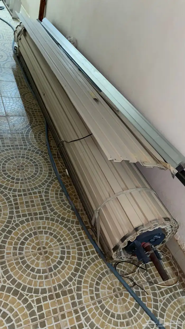 باب كراج الموسى صاج سليم للبيع 0