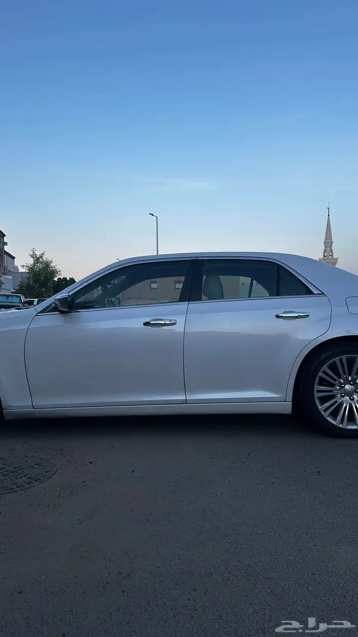 كرايسلر 2014 هيمي 8 سلندر 3