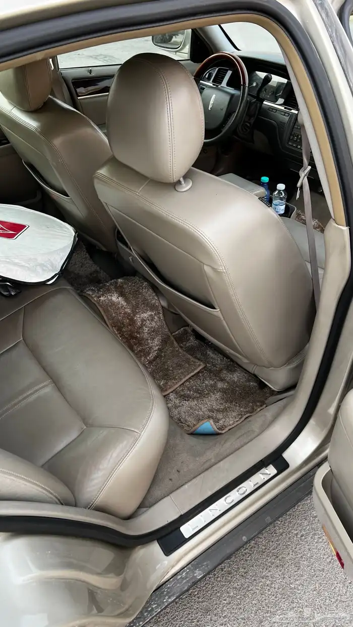 لينكون تاون كار 2009 سيقنتشر ليميتد 21