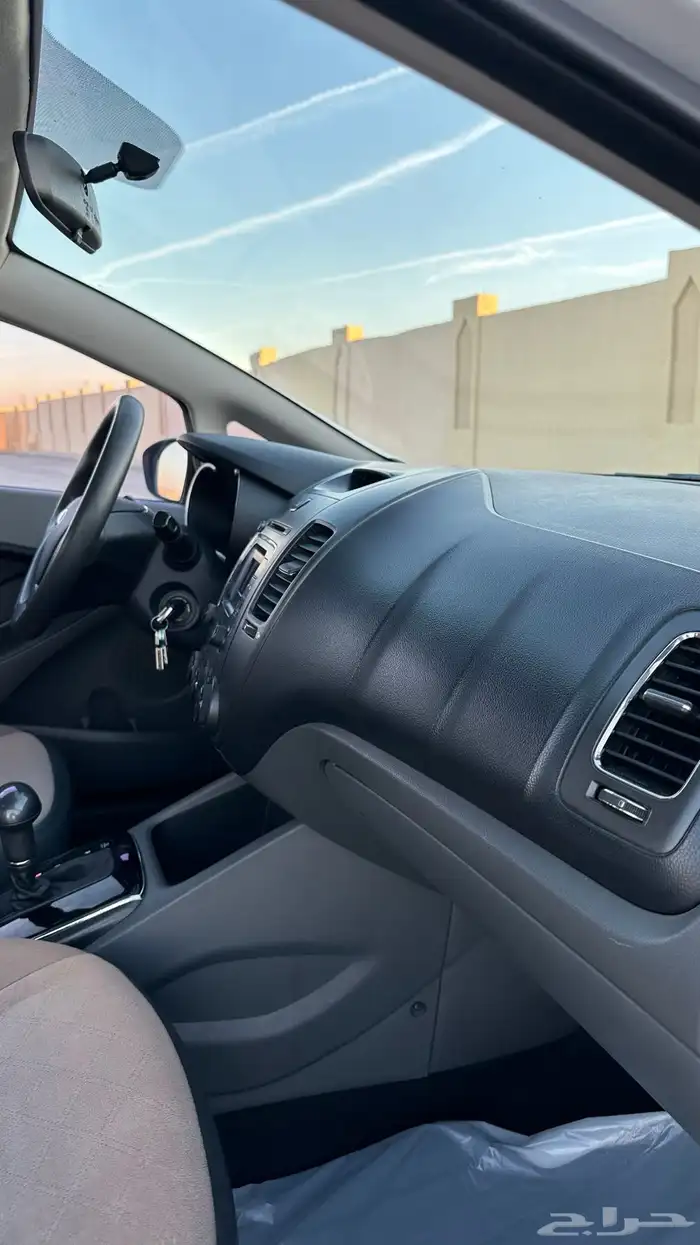 سيراتو 2017 ستاندر ممشي قليل نظيفه جدآ 36