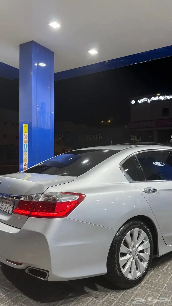 هوندا اكورد 2016 فل كامل اعلى فئة 4 سلندر 4