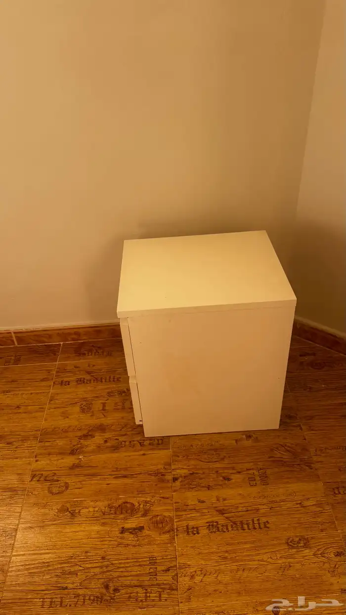 للبيع سرير وكومدينه 8