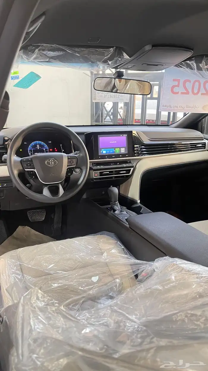 تويوتا كامري E 2025 5
