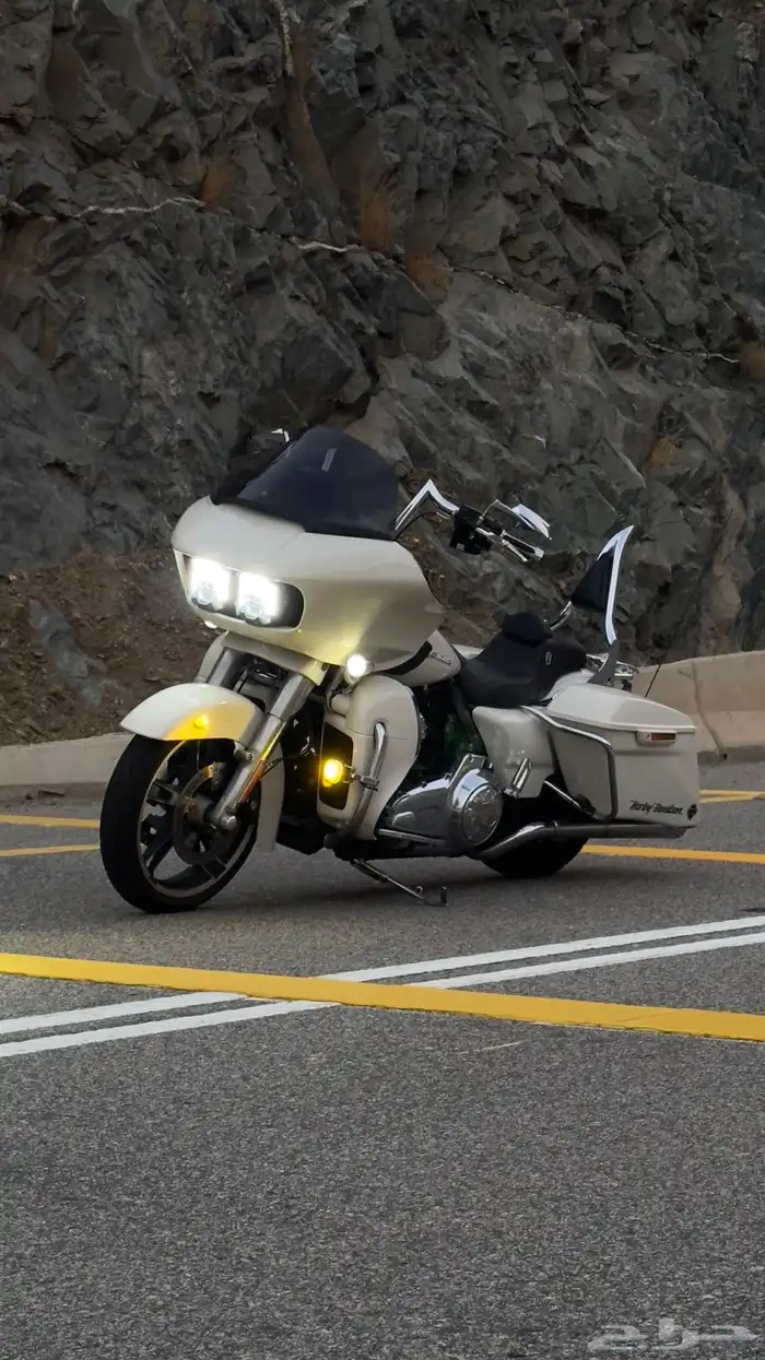 هارلي دافيدسون رود قلايد 2015 5